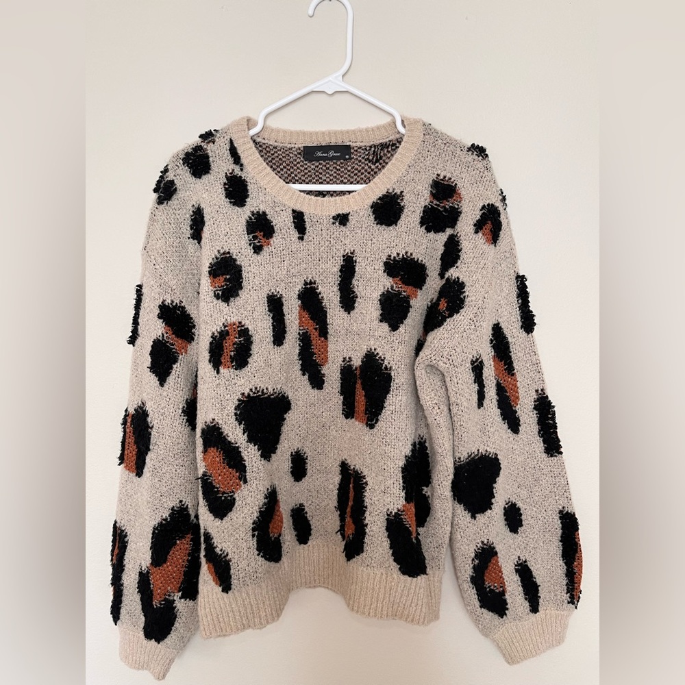 Cheetah Round Neck Knit Sweater